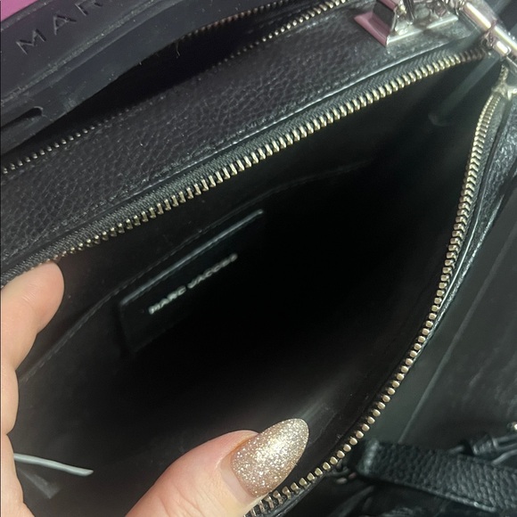 Marc Jacobs Black Crossbody Bag - Picture 7 of 9